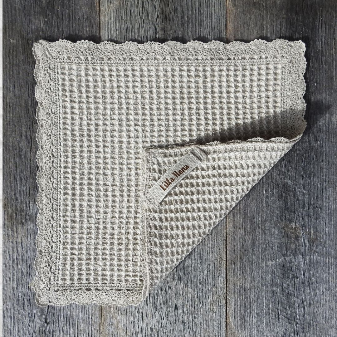 Black and White Filter and Friends Biking Life Quotes (1)